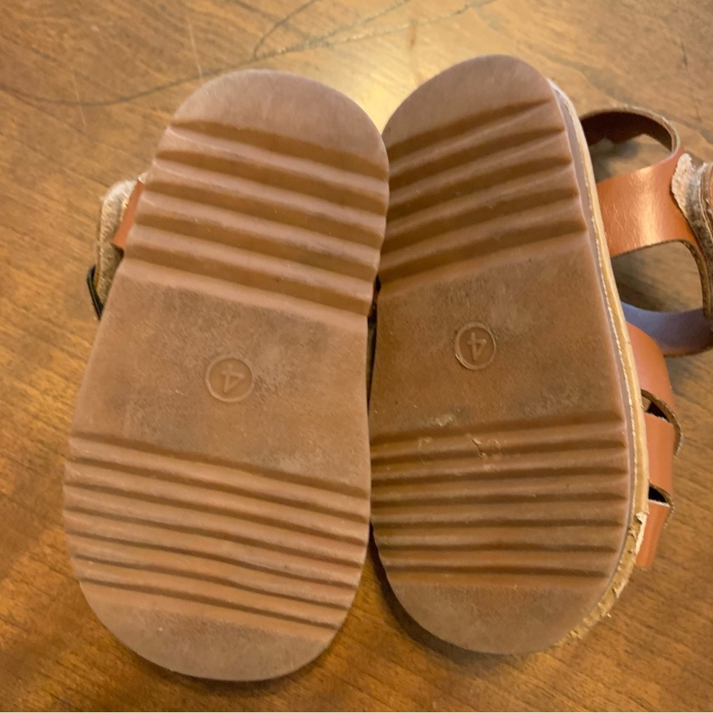 First Steps braided sandals - Picture 5 of 5